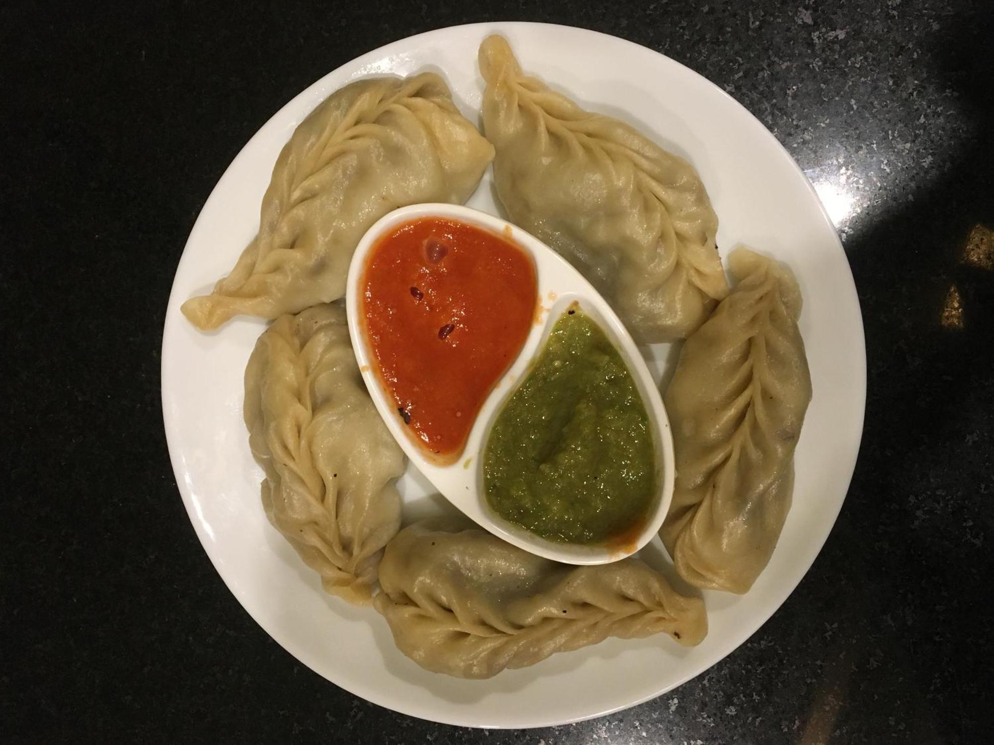 Hotel Indsurya 디브루가르 외부 사진